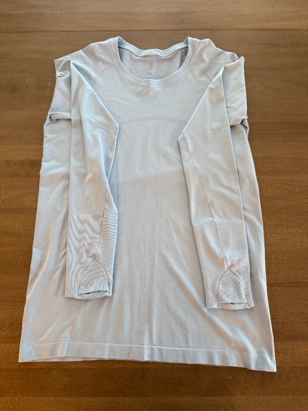 Lululemon Swiftly Tech Long-Sleeve Shirt 2.0 *Hip Length*